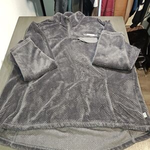 Magellan Outdoors Woman's Black Fleece Jacket